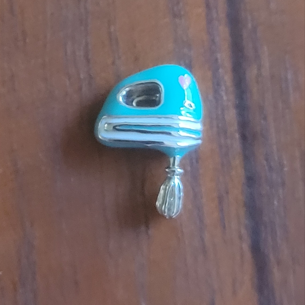EUC Origami Owl Hand Mixer Charm